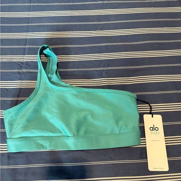 ALO Yoga Other - Alo Airlift Excite Bra